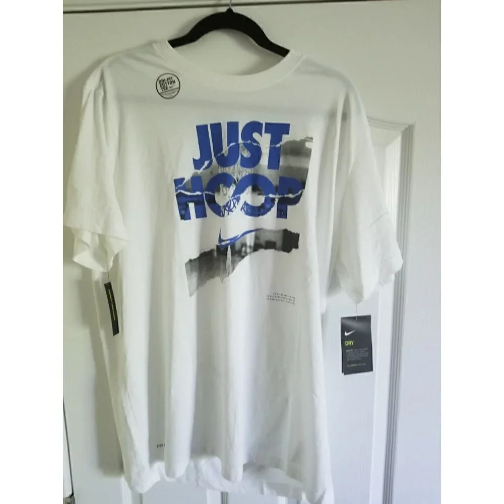 NIKE Basketball‎ Tee